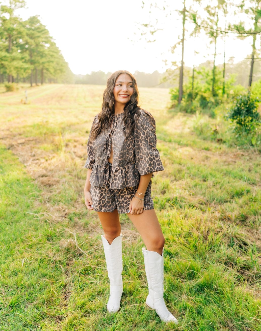 Leopard Tie Front Short Set - Image 6