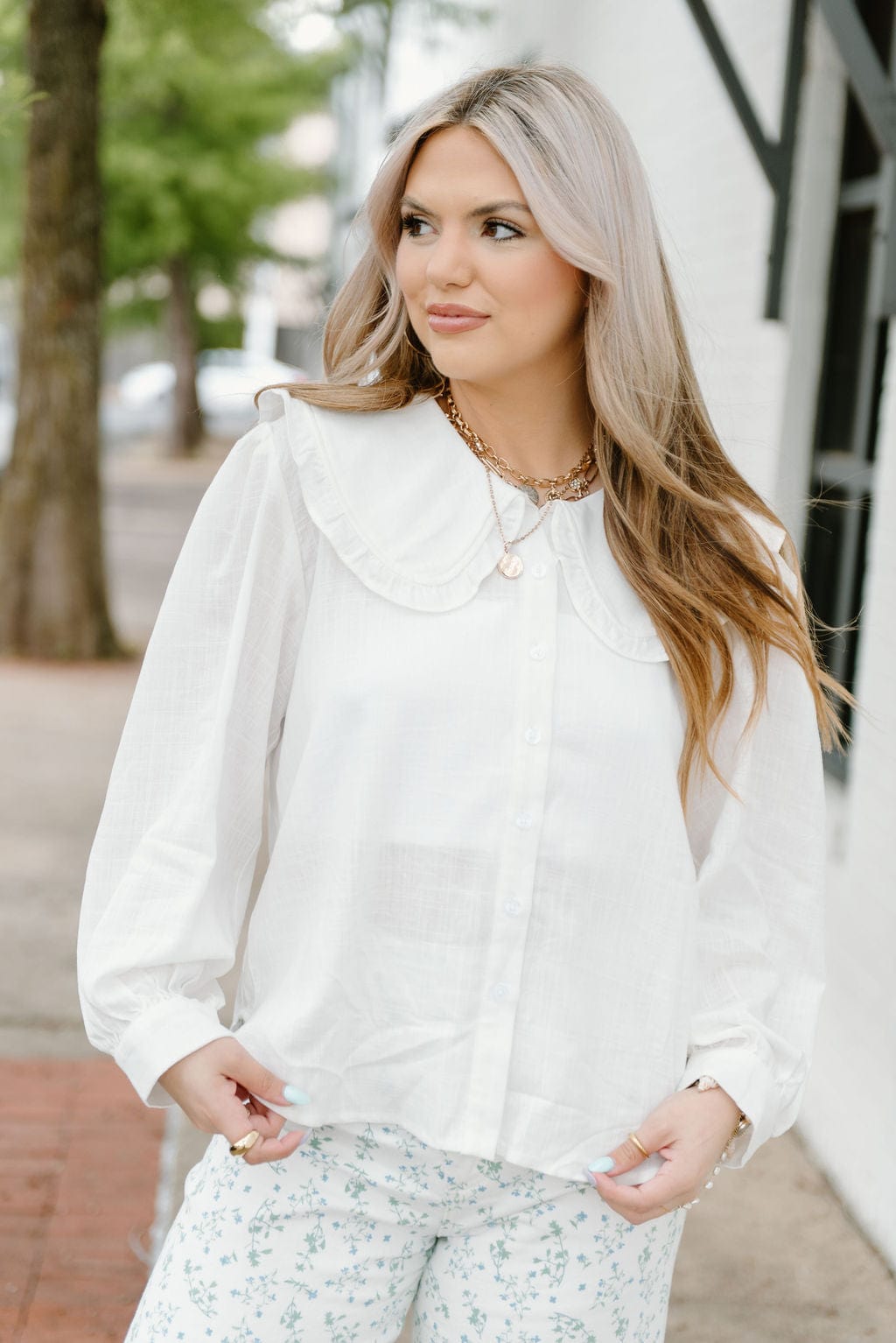 White Peter Pan Collar Blouse - Image 4